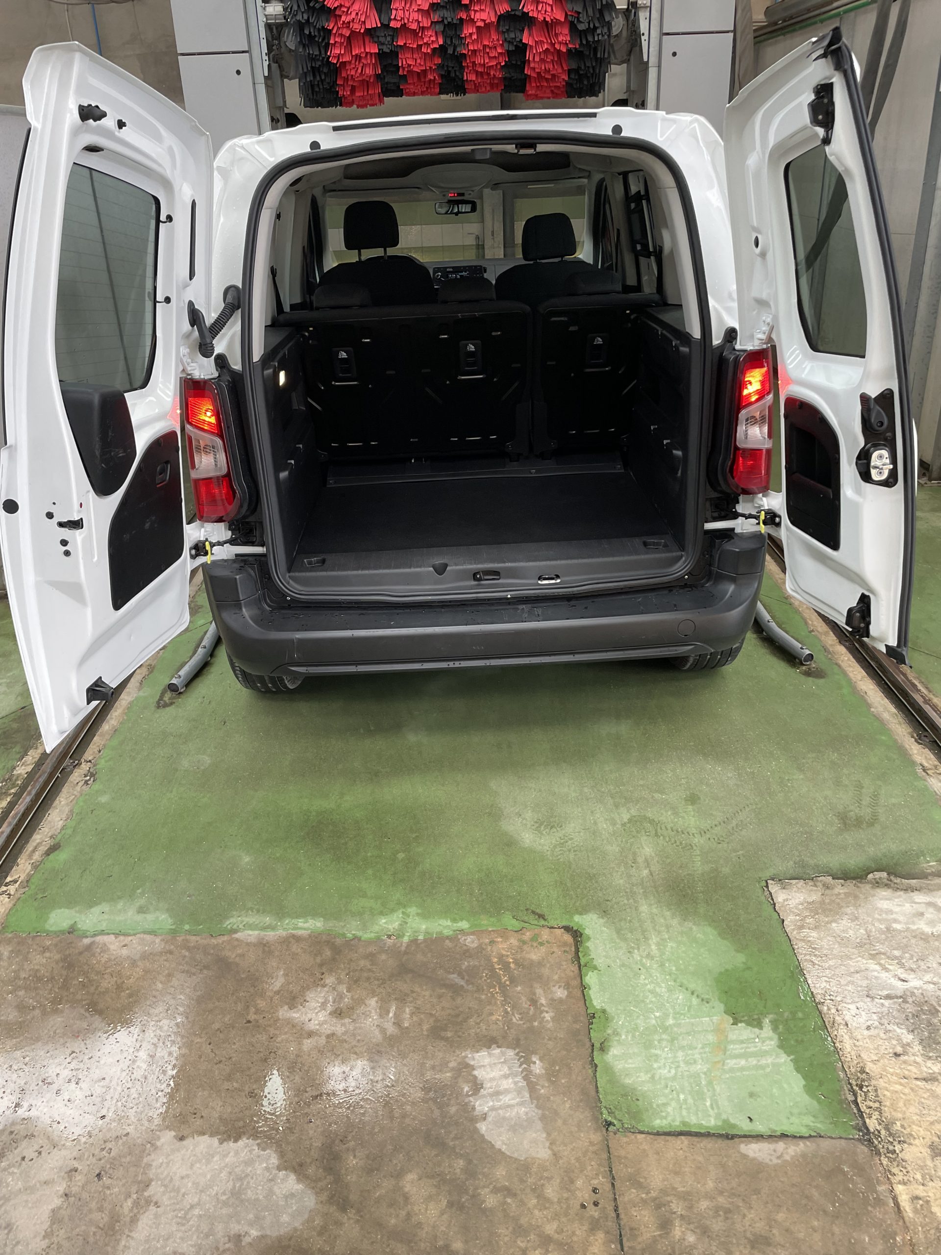 PEUGEOT RIFTER 1.5 BlueHDI 100Cv