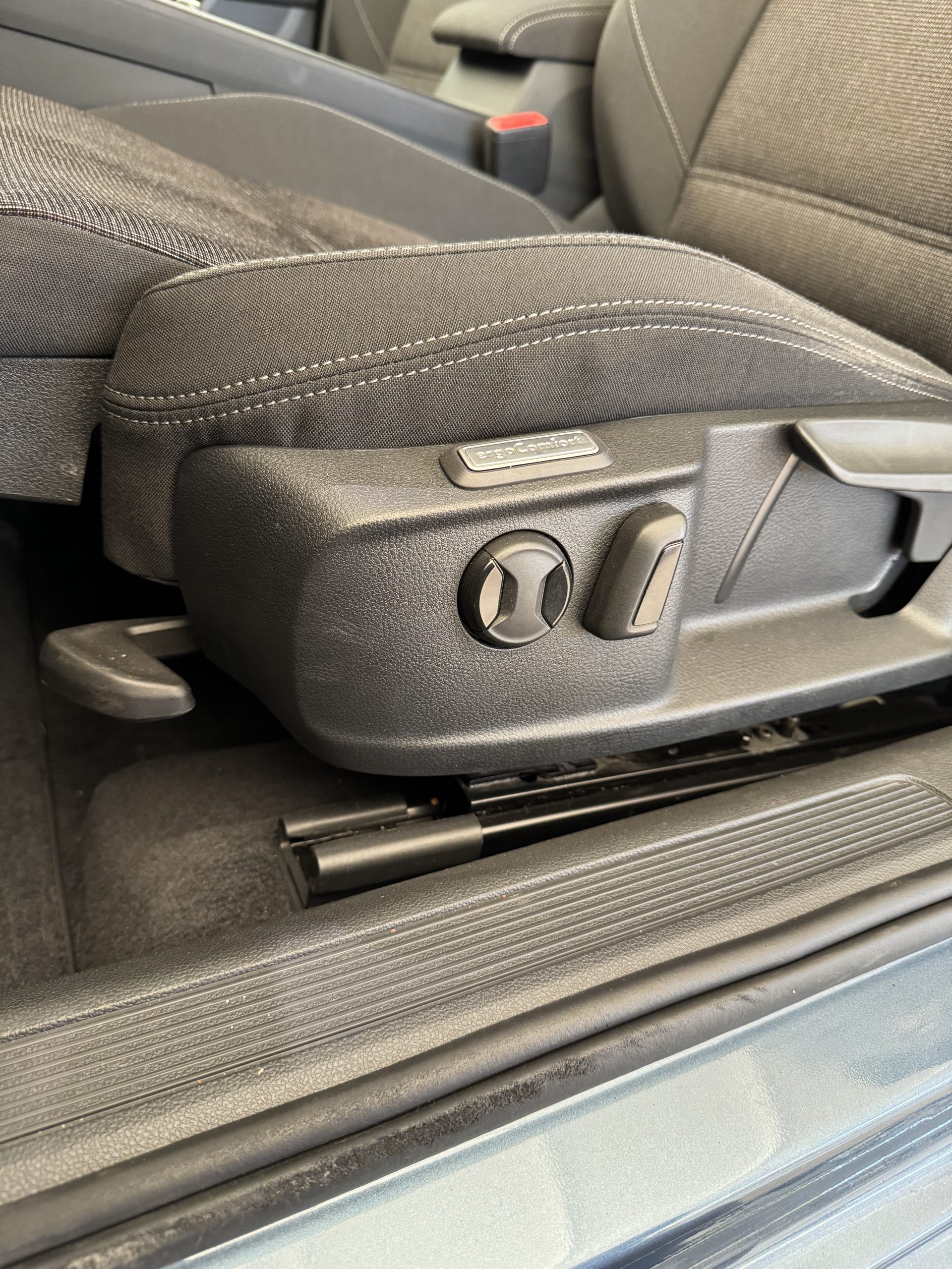 VOLKSWAGEN PASSAT 2.0 TDI 150Cv