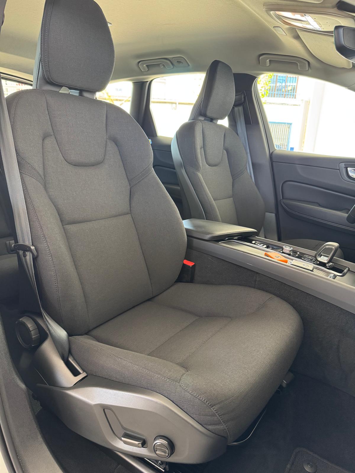 VOLVO XC60 MHEV B4 197CV Aut Híbrido / Diesel “ECO”