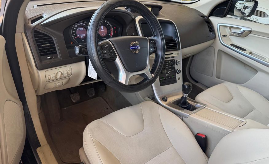 VOLVO XC60 2.4 D4 175Cv