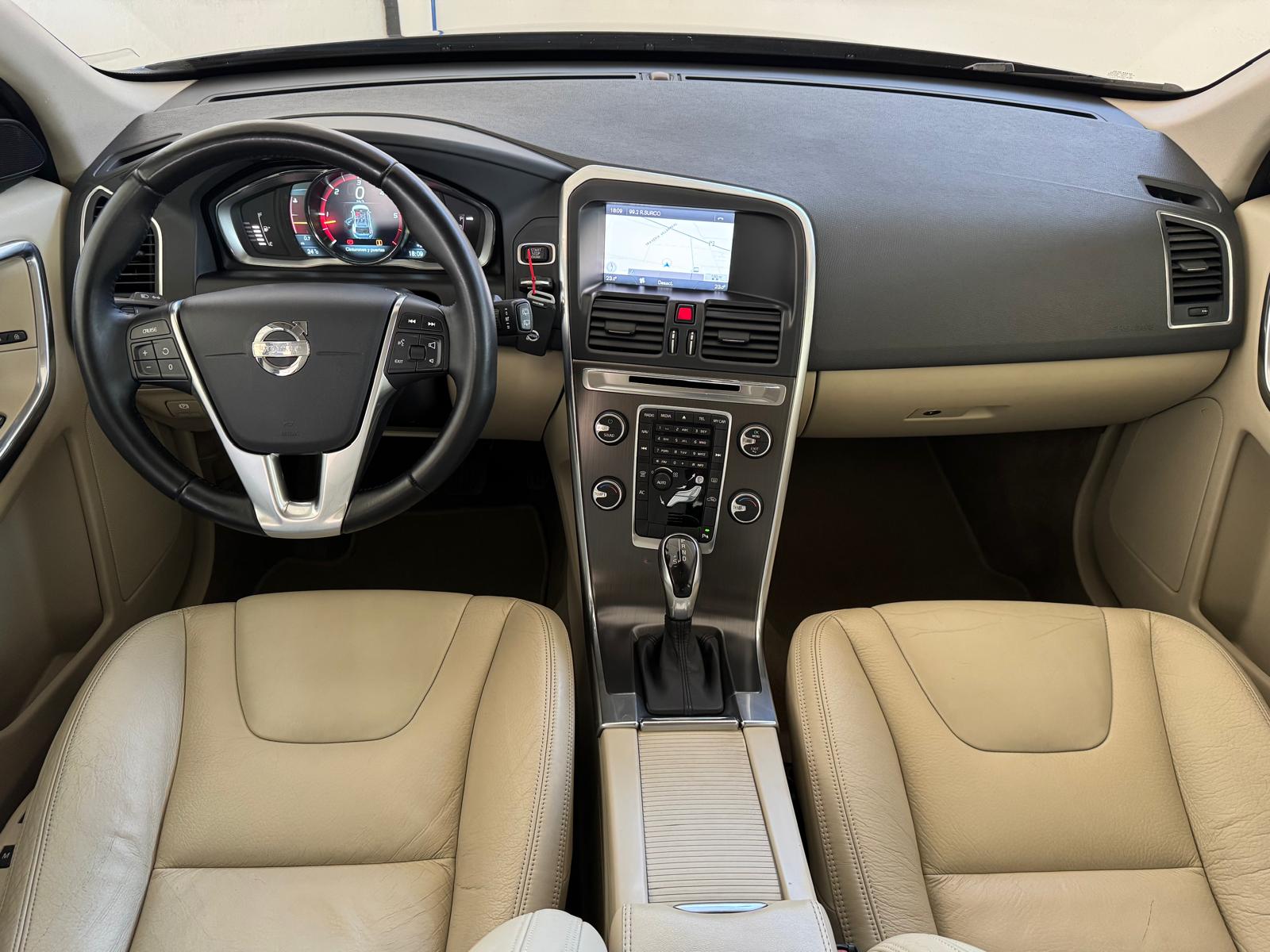 VOLVO XC60 2.0 D3 136Cv Automático