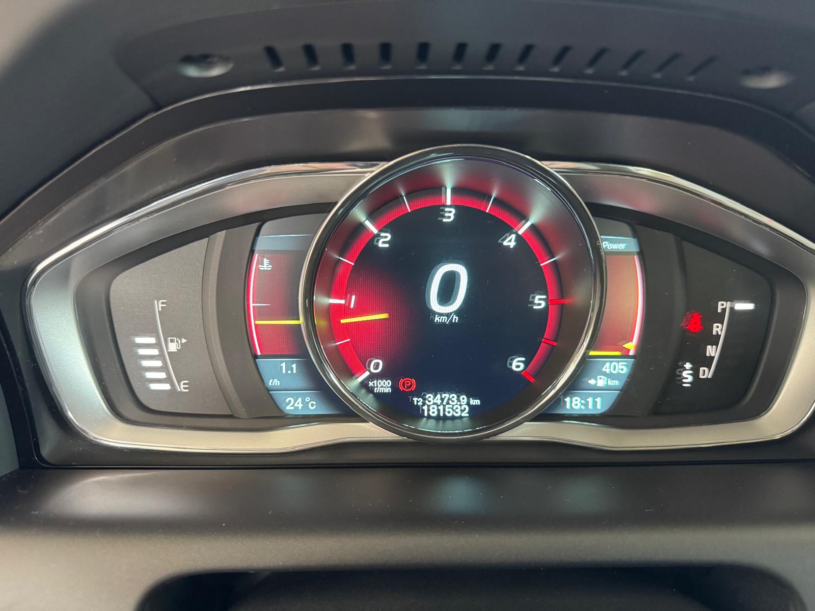 VOLVO XC60 2.0 D3 136Cv Automático