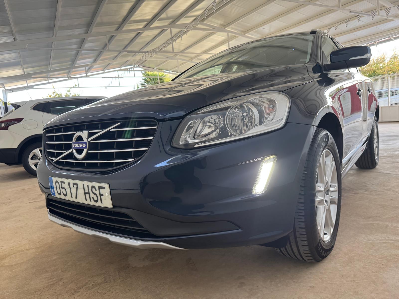 VOLVO XC60 2.0 D3 136Cv Automático