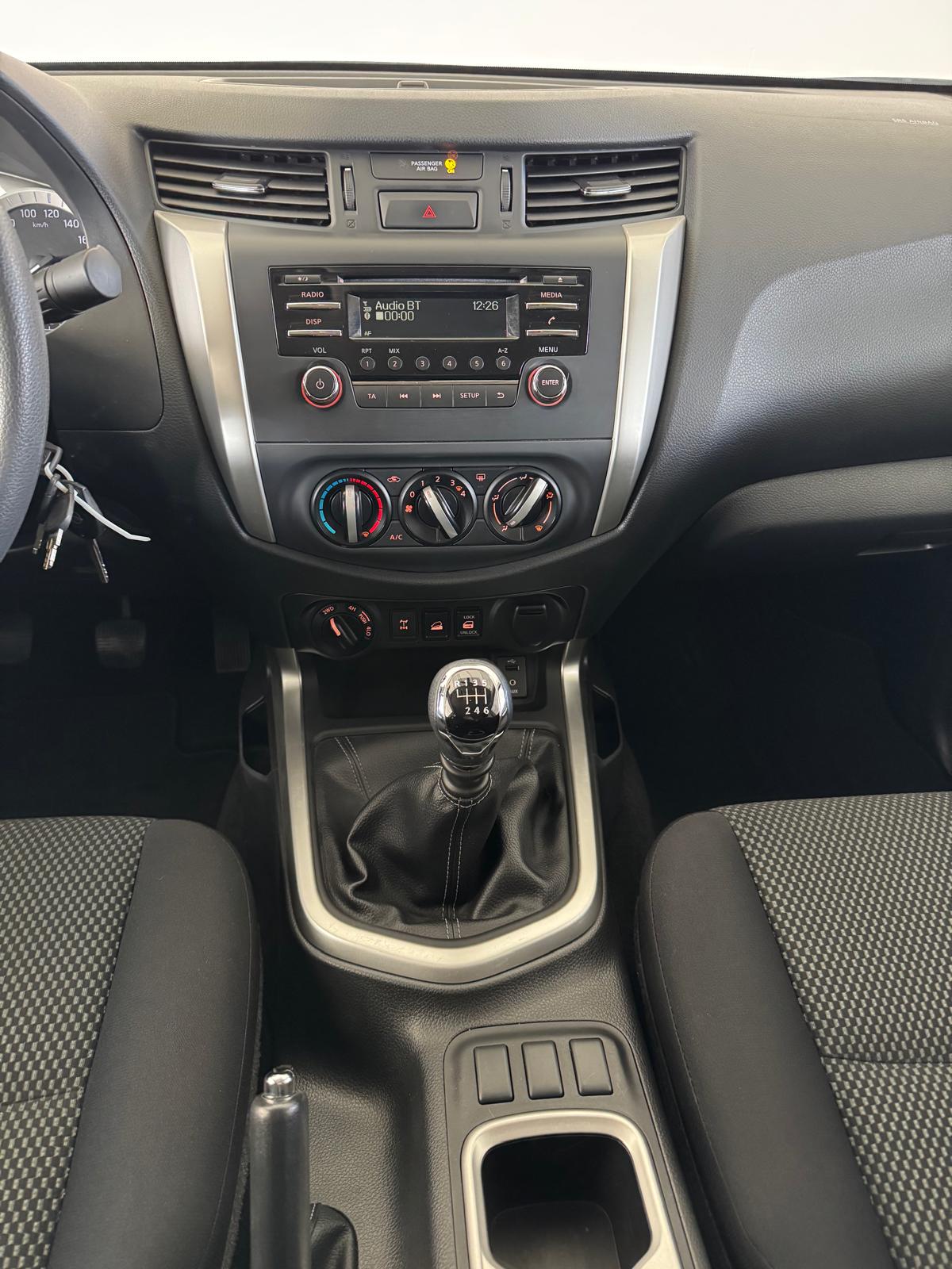 NISSAN NAVARA 2.3 DCI 160Cv Visia