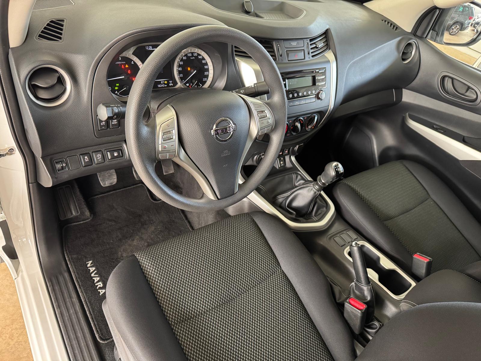 NISSAN NAVARA 2.3 DCI 160Cv Visia