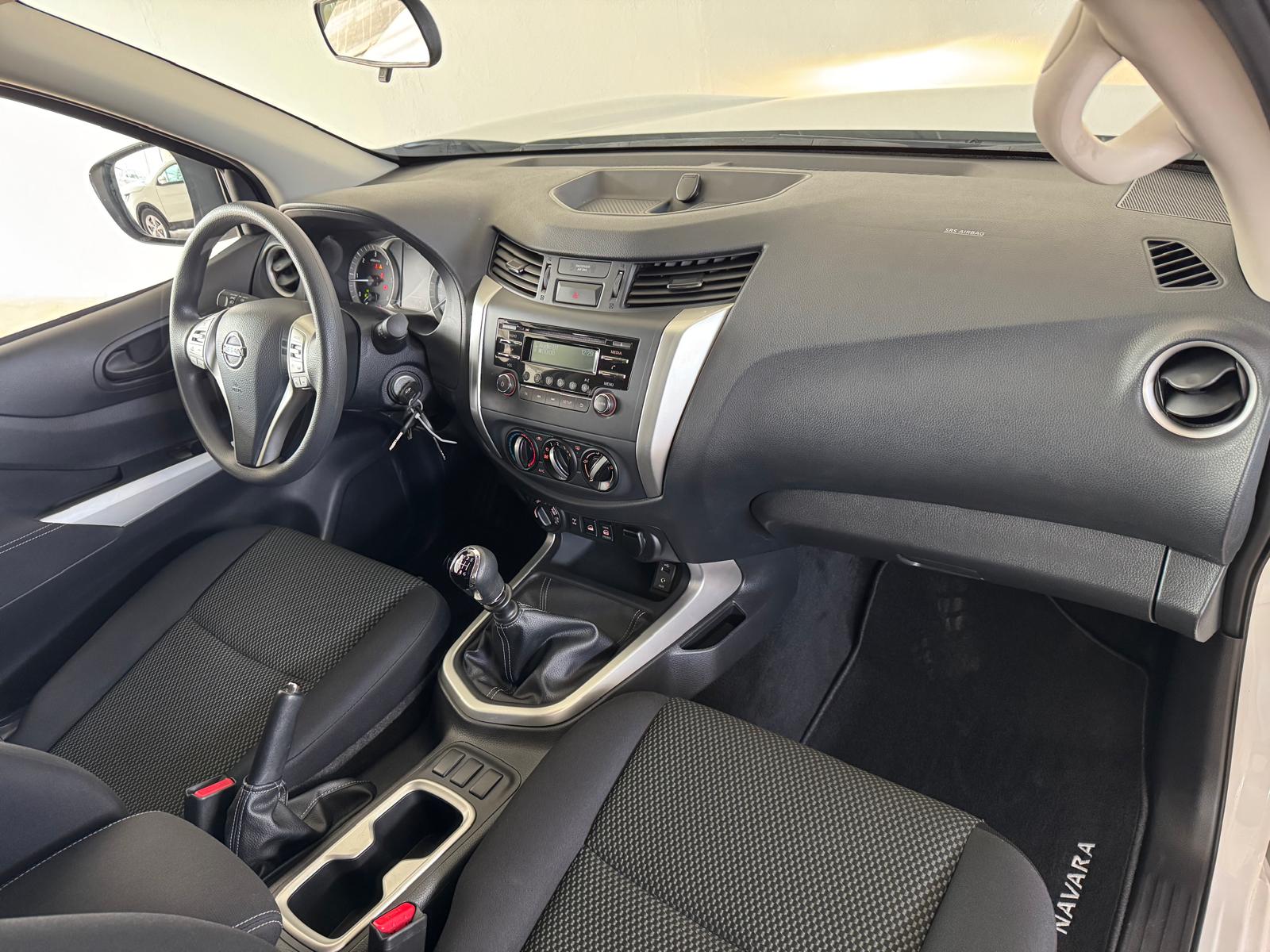 NISSAN NAVARA 2.3 DCI 160Cv Visia