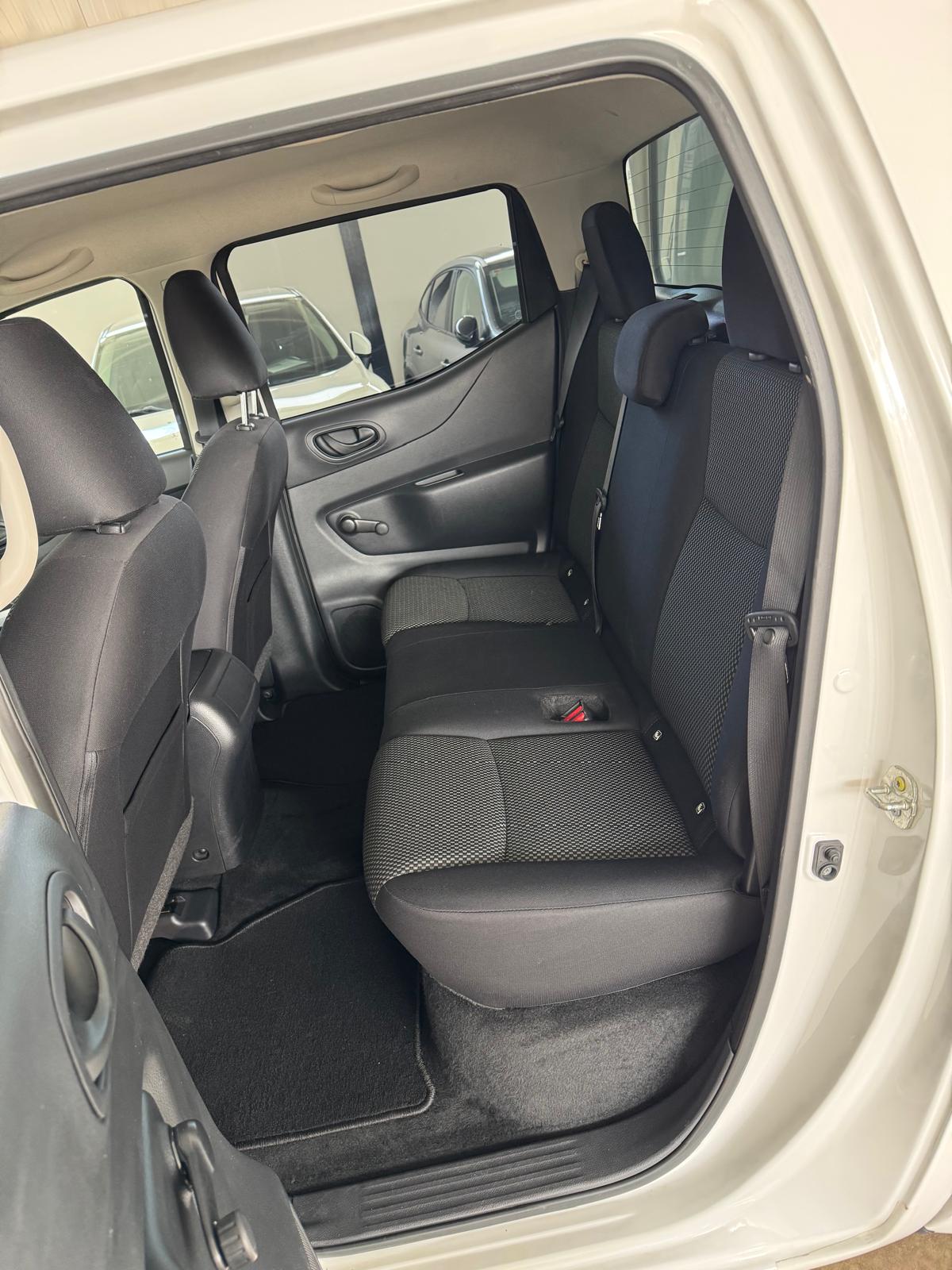 NISSAN NAVARA 2.3 DCI 160Cv Visia