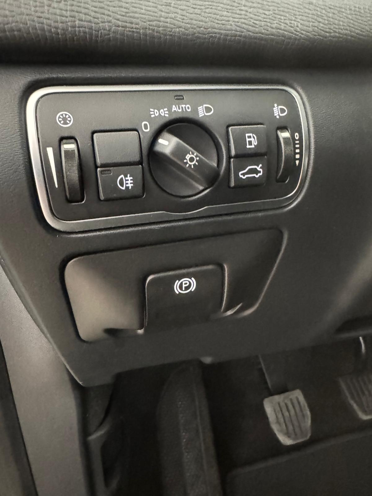 VOLVO XC60 2.0 D3 150Cv