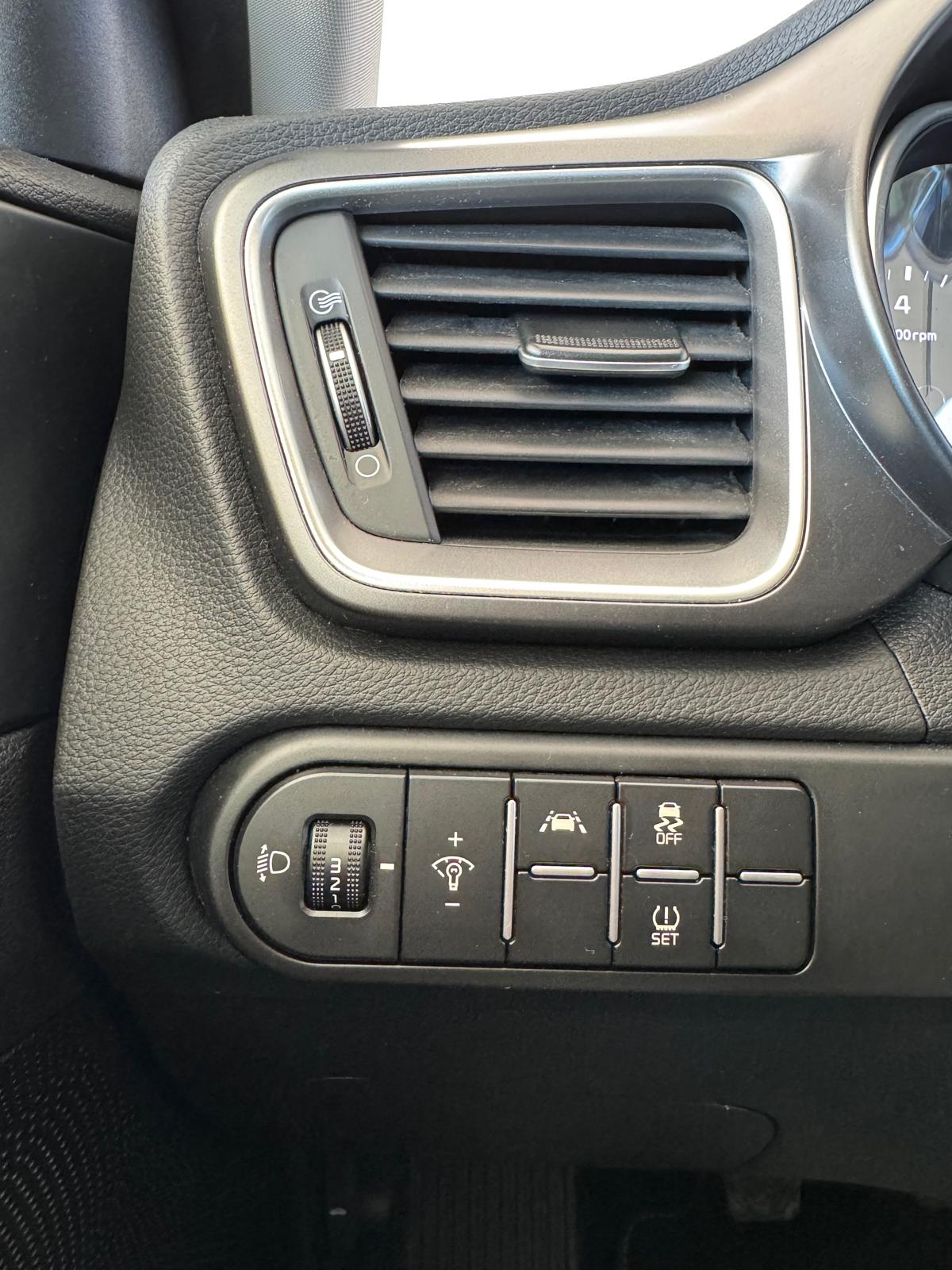 KIA XCeed 1.0 T-GDI 120Cv