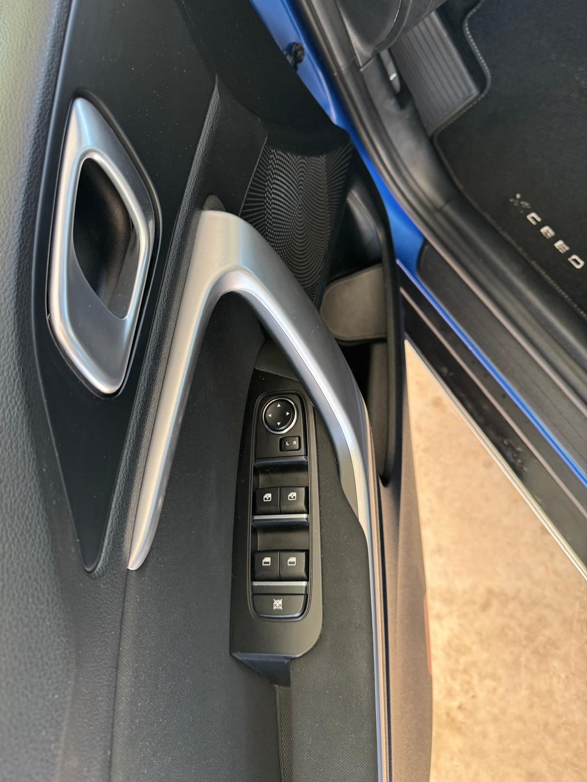 KIA XCeed 1.0 T-GDI 120Cv