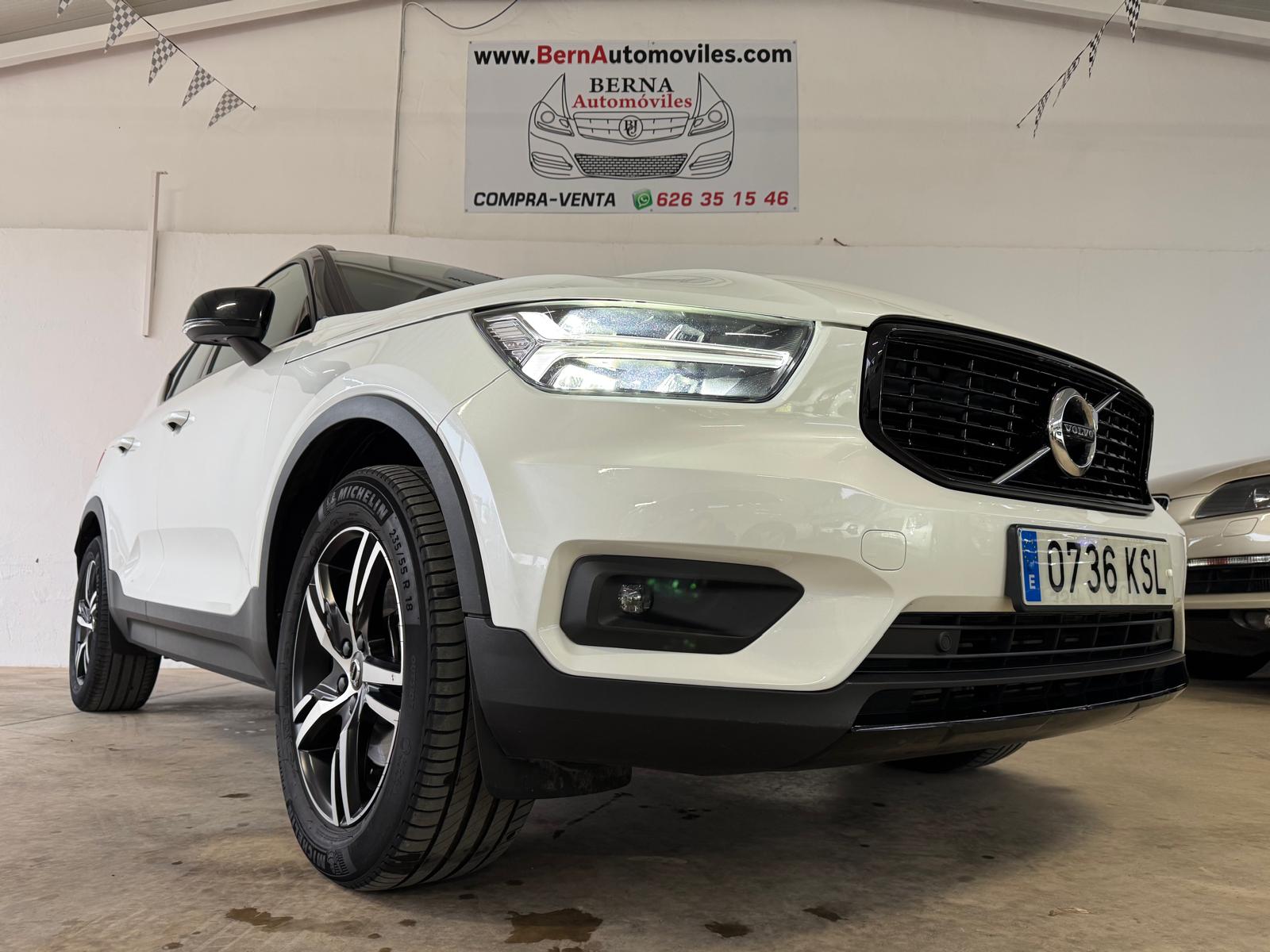 VOLVO XC40 R-DESIGN 2.0 D4 190CV AWD Automático