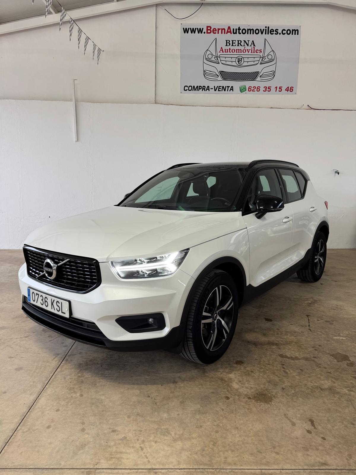 VOLVO XC40 R-DESIGN 2.0 D4 190CV AWD Automático