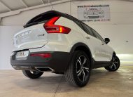 VOLVO XC40 R-DESIGN 2.0 D4 190CV AWD Automático