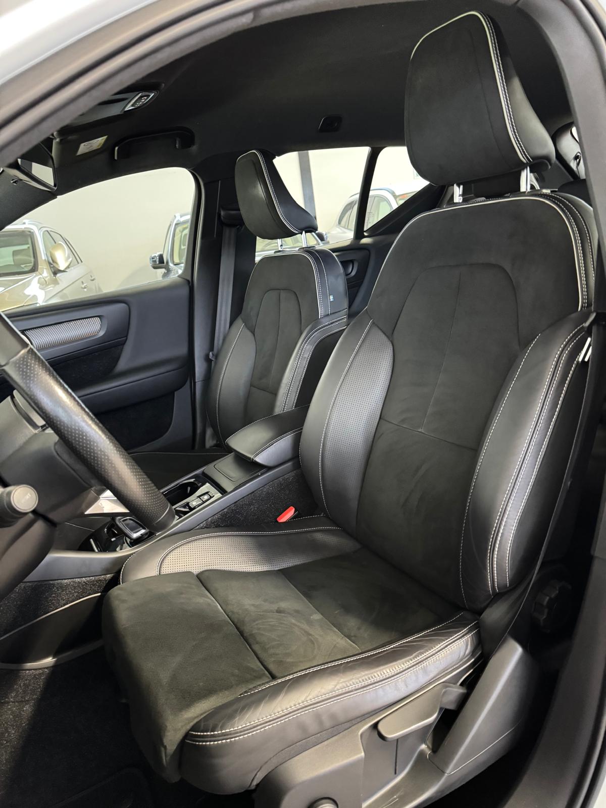 VOLVO XC40 R-DESIGN 2.0 D4 190CV AWD Automático