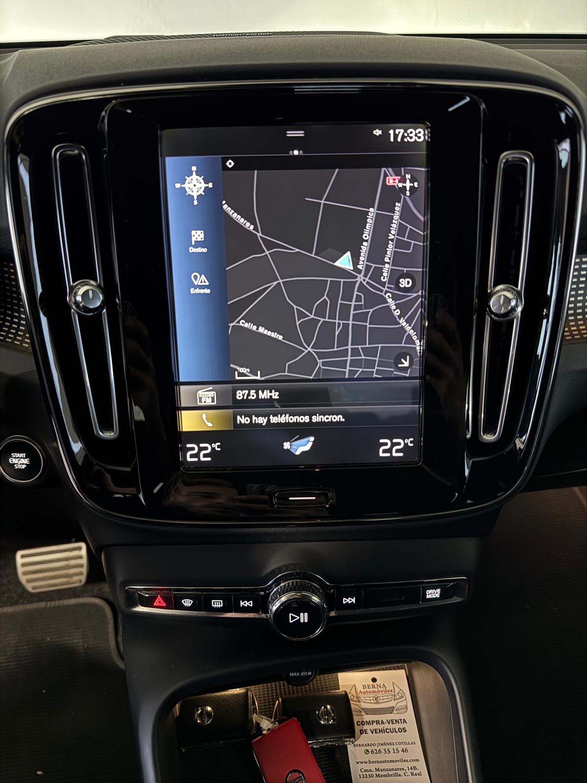 VOLVO XC40 R-DESIGN 2.0 D4 190CV AWD Automático