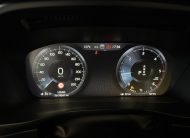 VOLVO XC40 R-DESIGN 2.0 D4 190CV AWD Automático