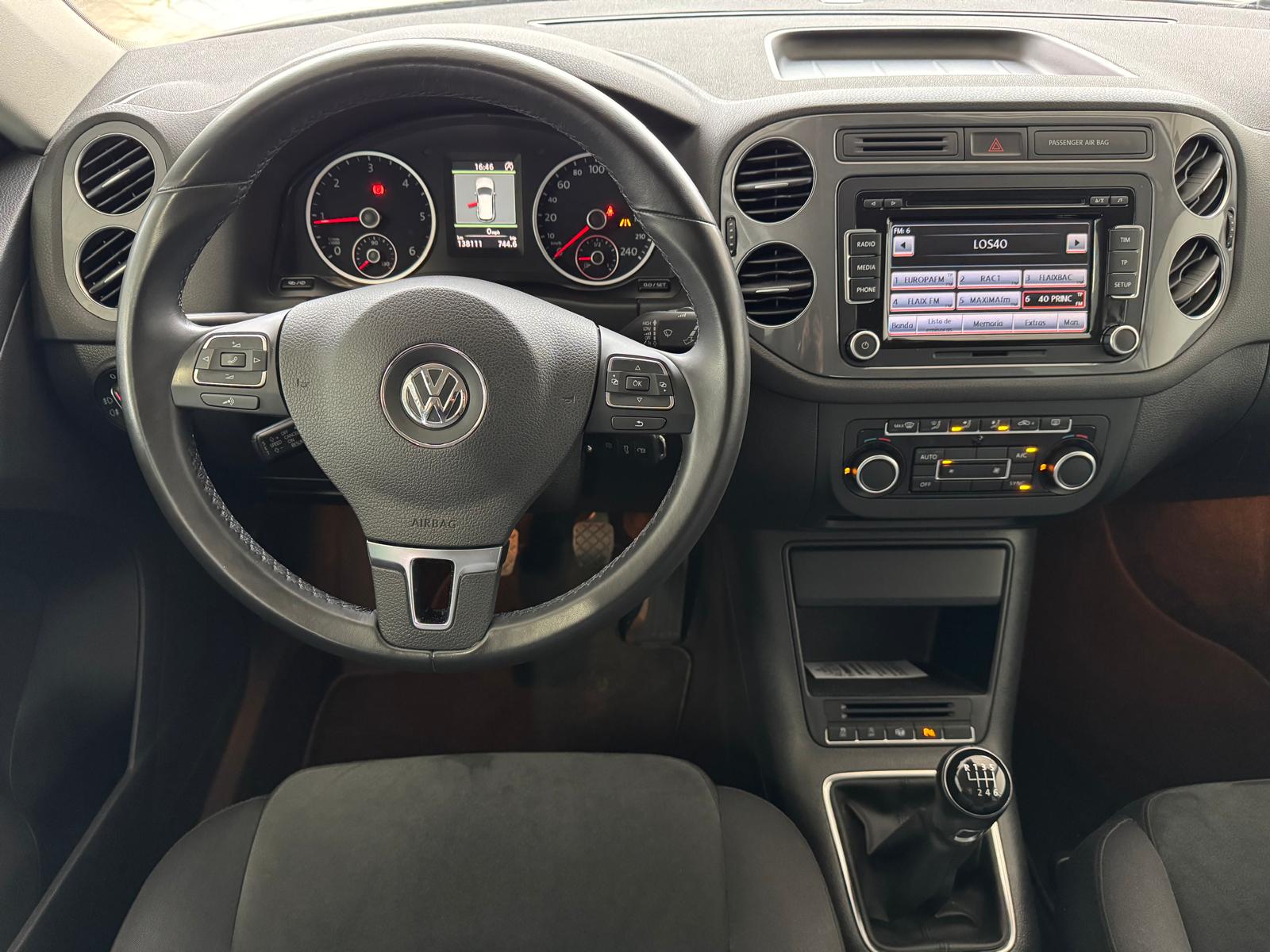 VOLKSWAGEN TIGUAN 2.0 TDI 140Cv Sport 4X2