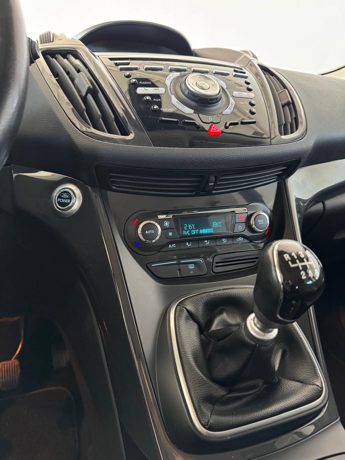 FORD KUGA 2.0 TDCI 140Cv Titanium 4×2