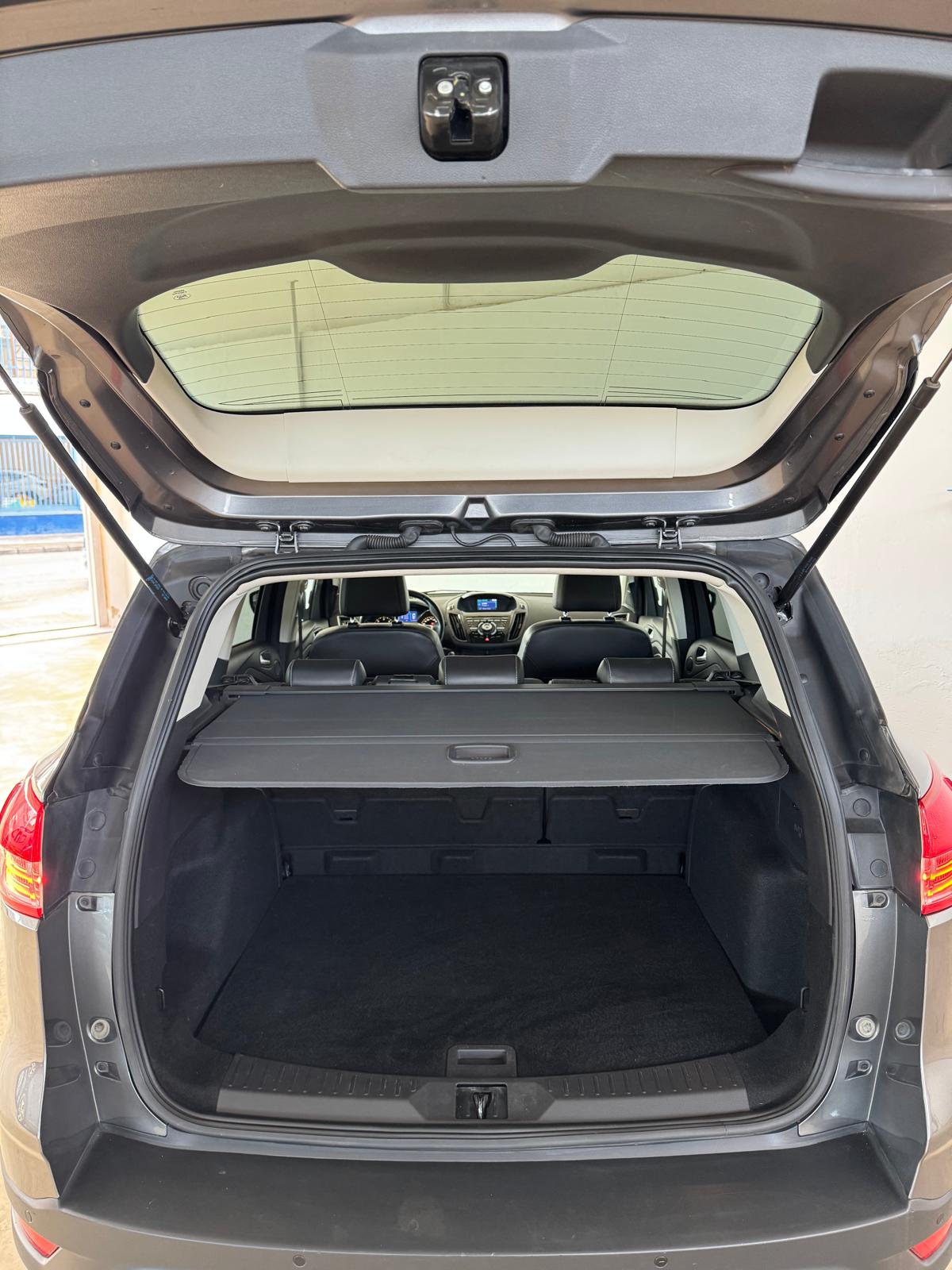 FORD KUGA 2.0 TDCI 140Cv Titanium 4×2