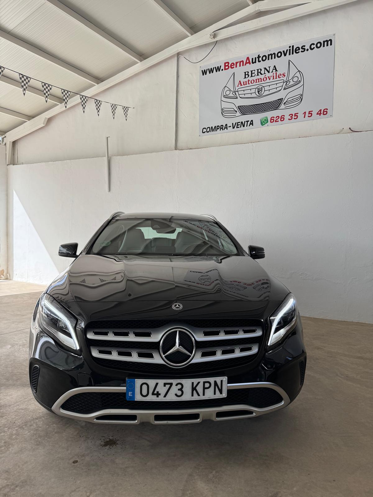 MERCEDES GLA 200d 136c Automático