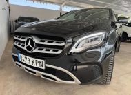MERCEDES GLA 200d 136c Automático