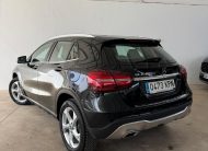 MERCEDES GLA 200d 136c Automático