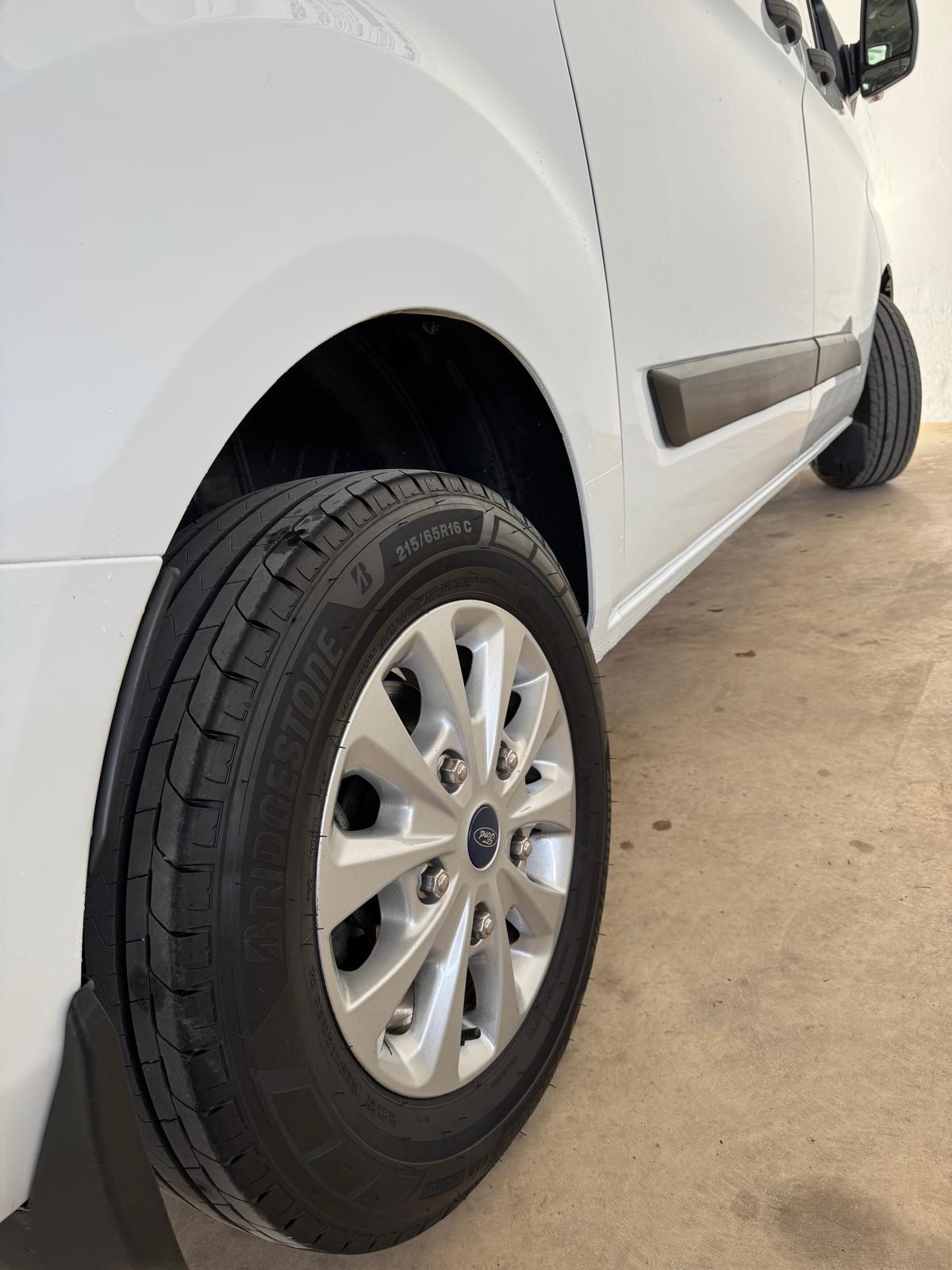 FORD TRANSIT CUSTOM 9 PLAZAS 2.0 TDCI 150CV MHEV *ECO*