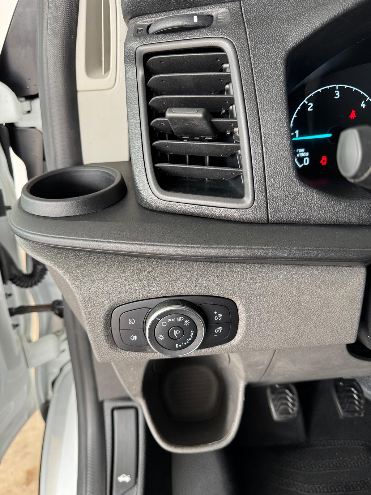 FORD TRANSIT CUSTOM 9 PLAZAS 2.0 TDCI 150CV MHEV *ECO*