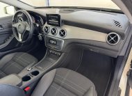 MERCEDES GLA 200d 136Cv Automático *Sin AdBlue*