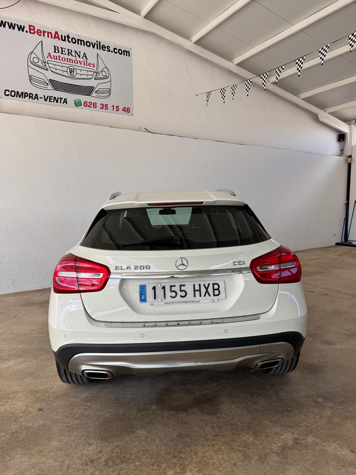 MERCEDES GLA 200d 136Cv Automático *Sin AdBlue*