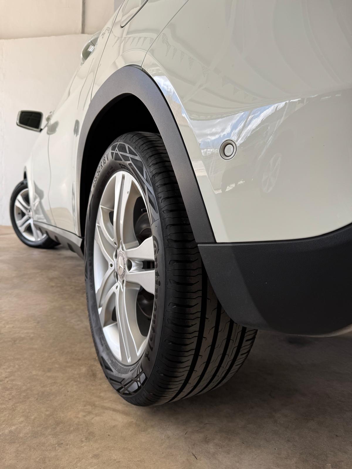 MERCEDES GLA 200d 136Cv Automático *Sin AdBlue*