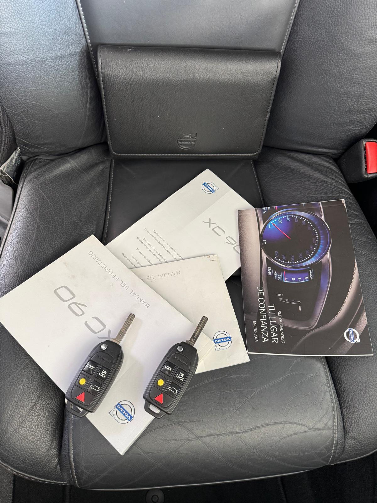 VOLVO XC90 2.4 D5 200Cv AWD Automatico * 7 Plazas *