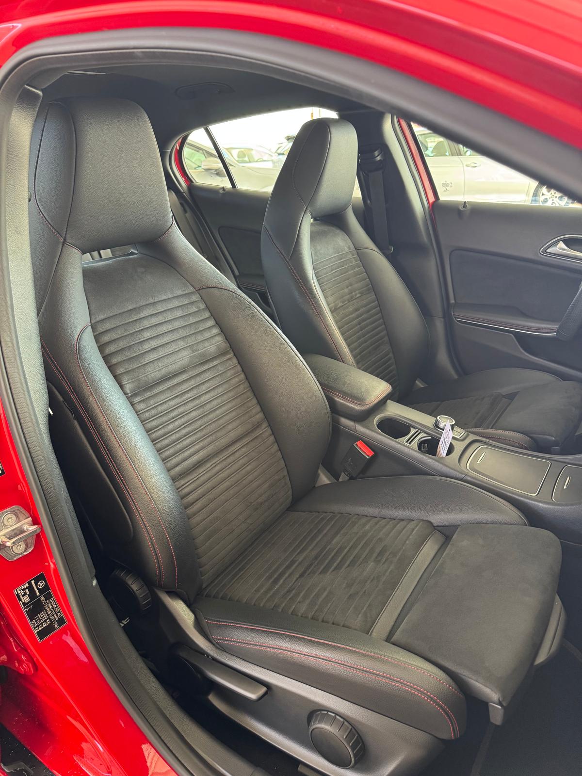 MERCEDES GLA 200d 136Cv AMG Aut 7g-DCT