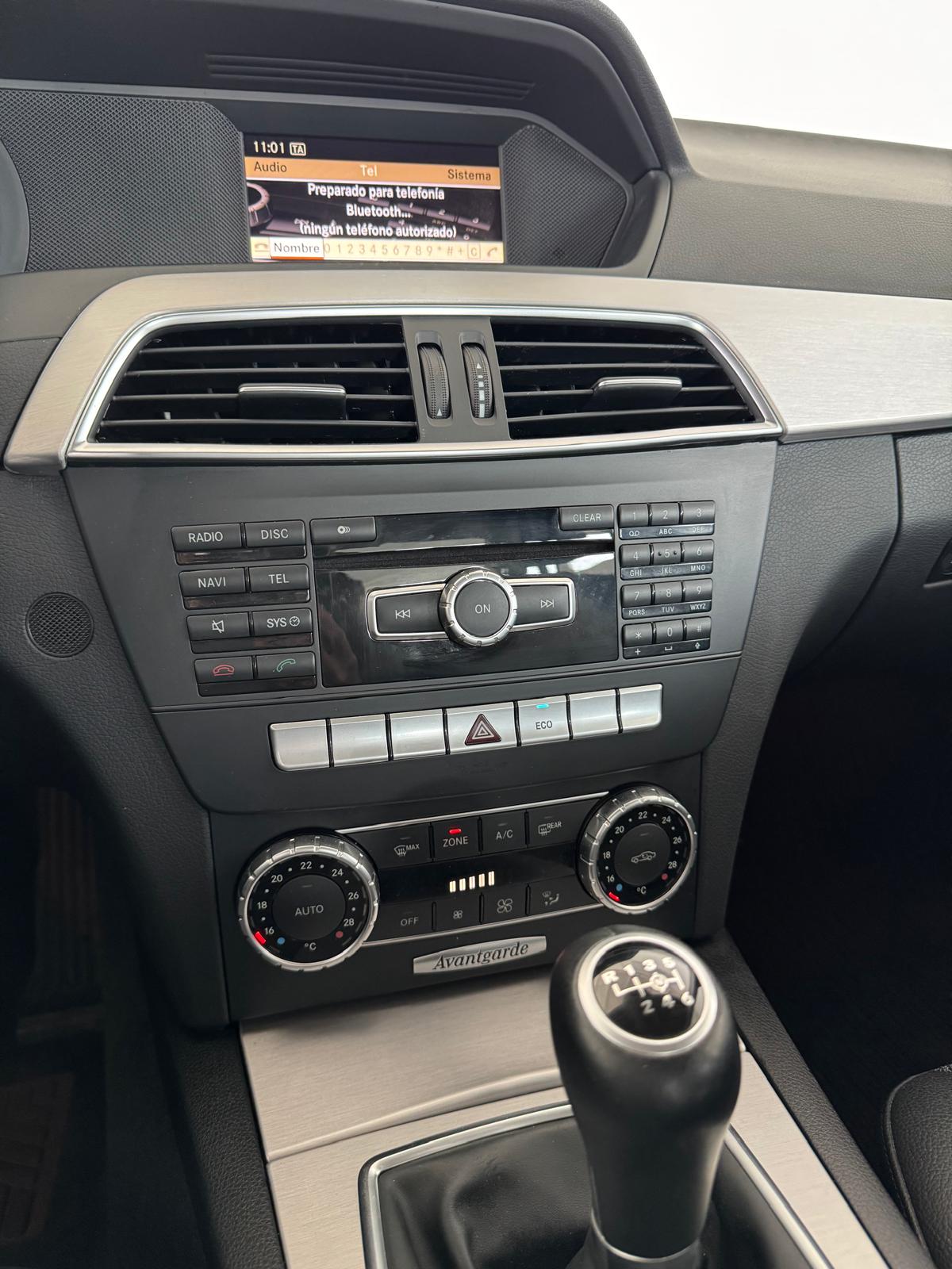 MERCEDES CLASE C 180   1.8 CGI 156Cv *Gasolina