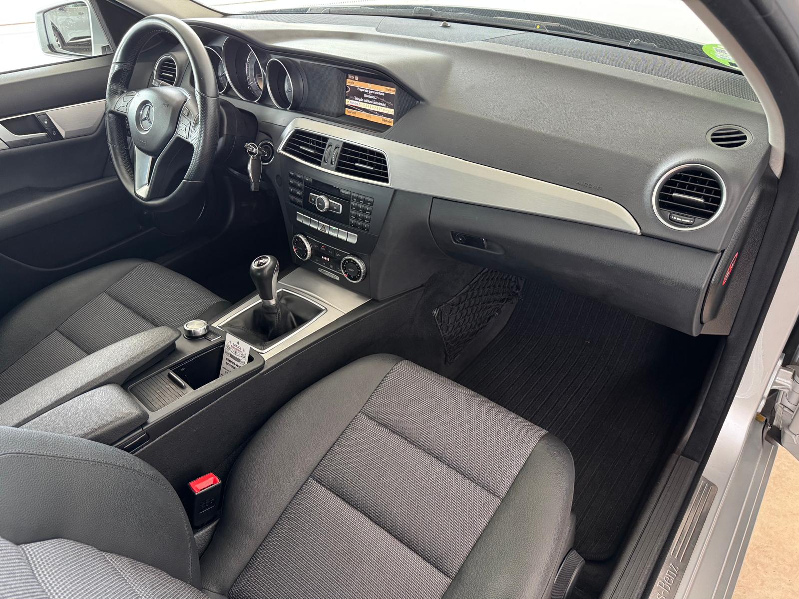 MERCEDES CLASE C 180   1.8 CGI 156Cv *Gasolina