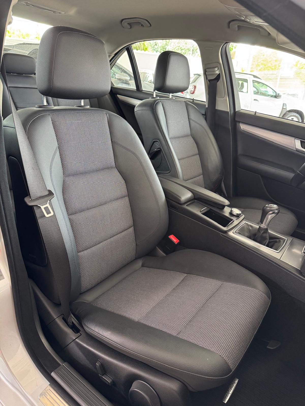 MERCEDES CLASE C 180   1.8 CGI 156Cv *Gasolina