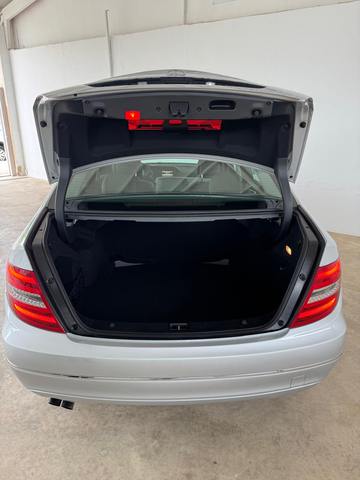 MERCEDES CLASE C 180   1.8 CGI 156Cv *Gasolina