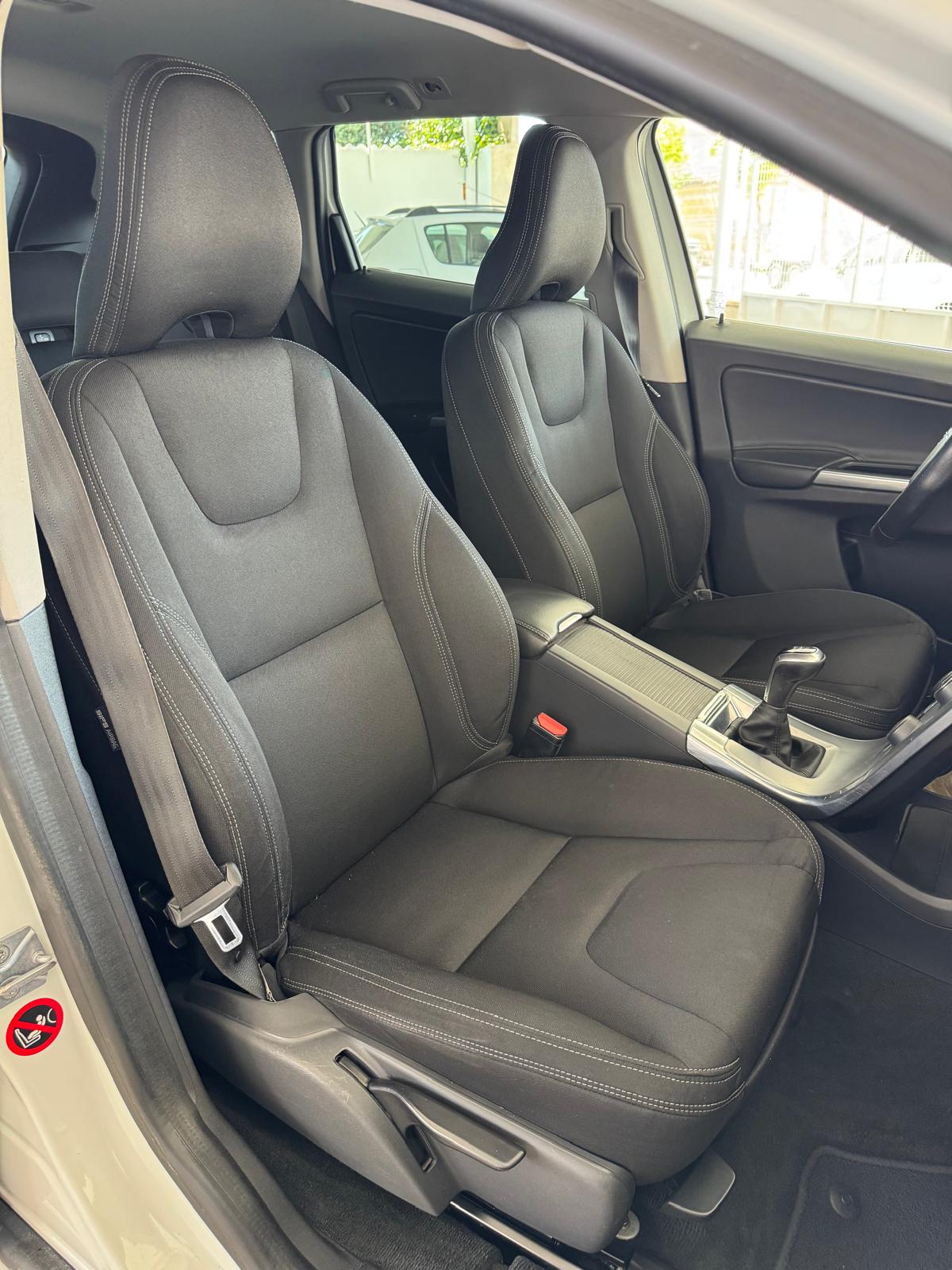 VOLVO XC60 2.0 D3 150Cv