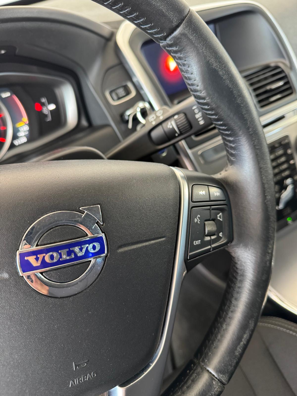 VOLVO XC60 2.0 D3 150Cv