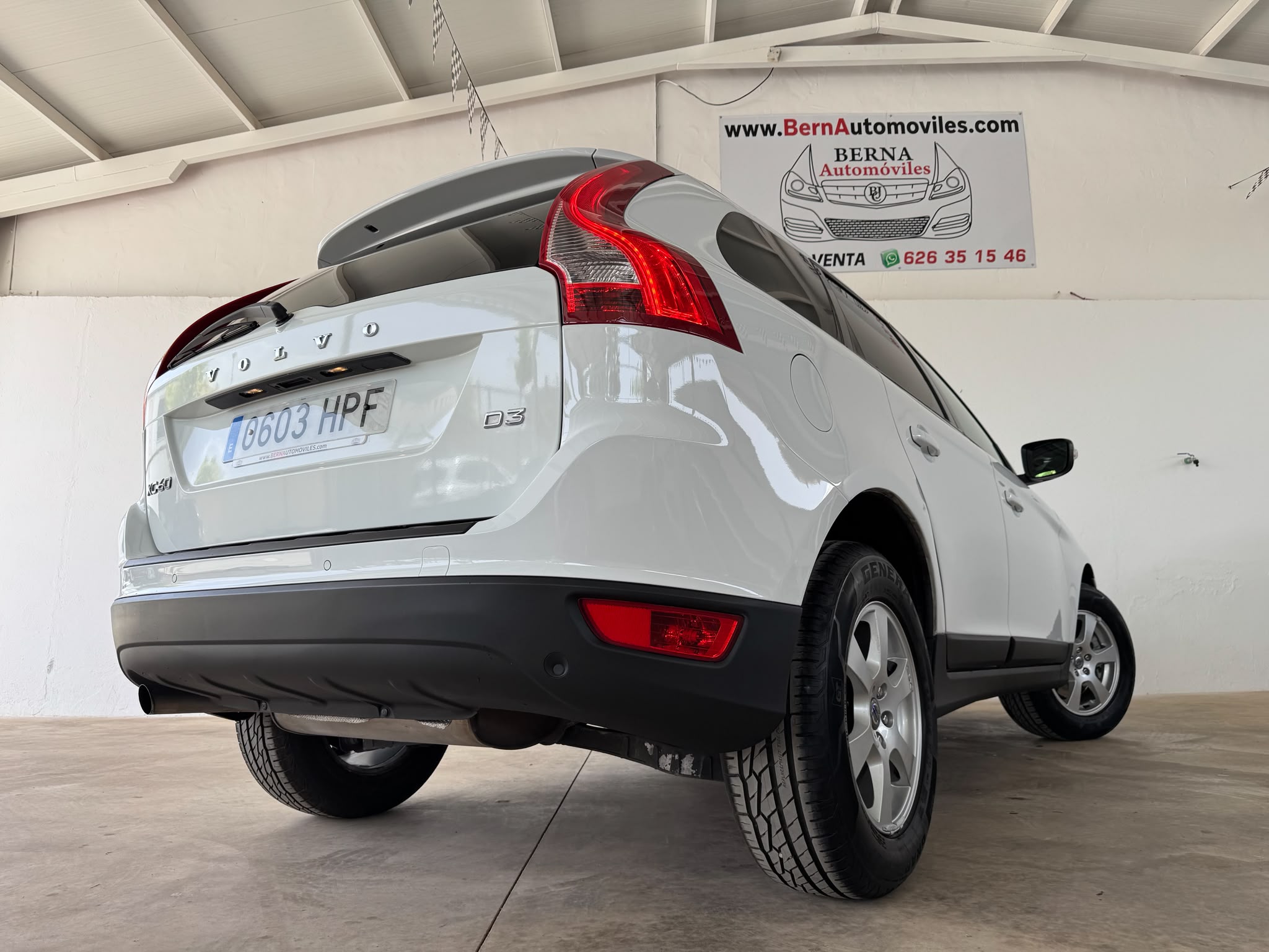 VOLVO XC60 2.0 D3 136Cv 4X2