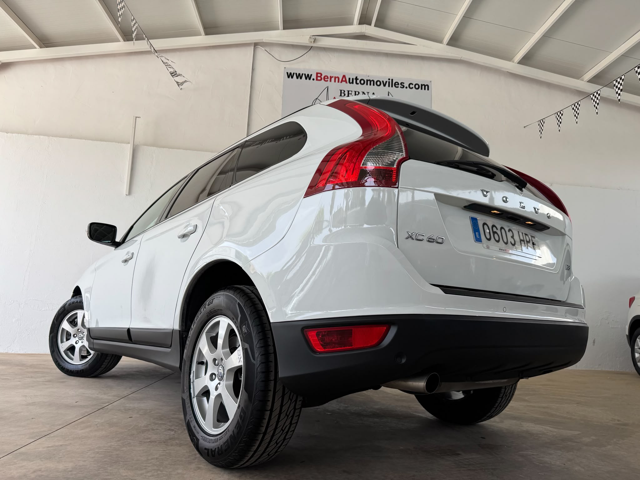 VOLVO XC60 2.0 D3 136Cv 4X2