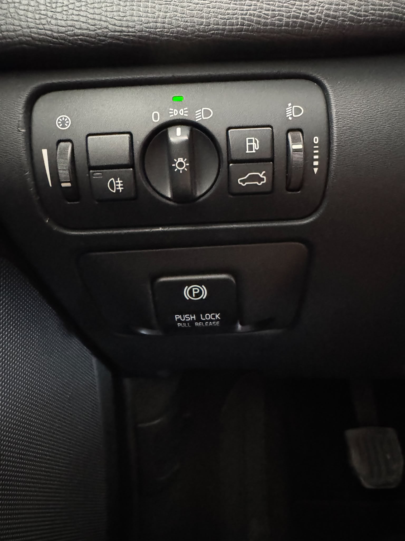VOLVO XC60 2.0 D3 136Cv 4X2
