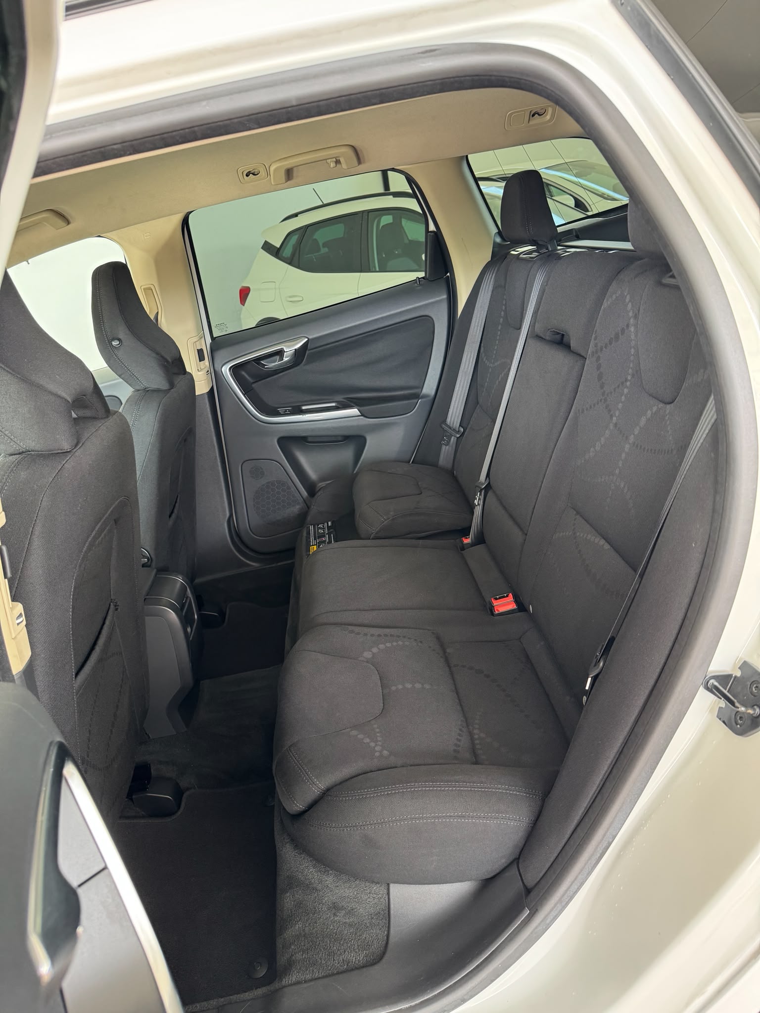 VOLVO XC60 2.0 D3 136Cv 4X2