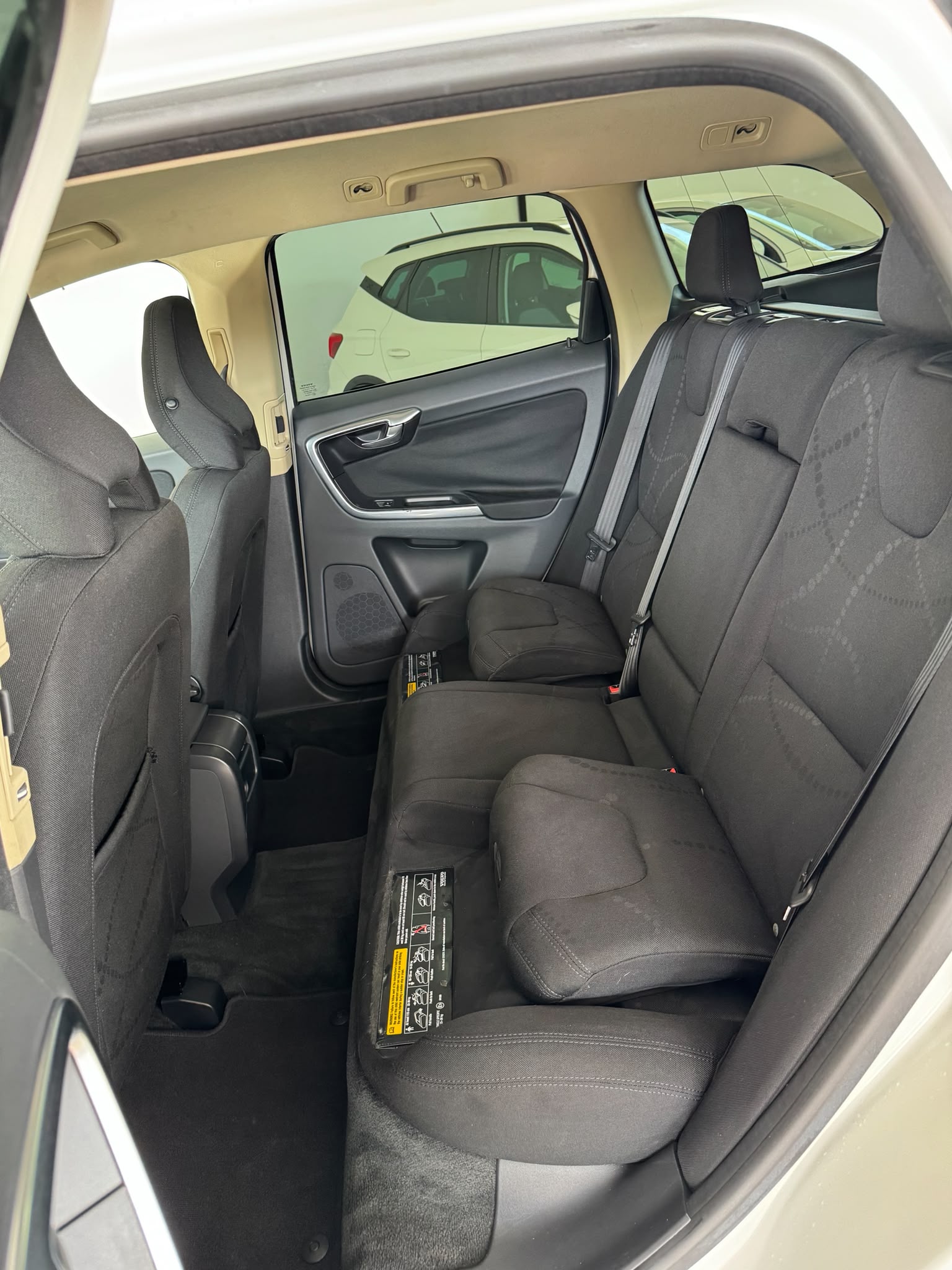 VOLVO XC60 2.0 D3 136Cv 4X2