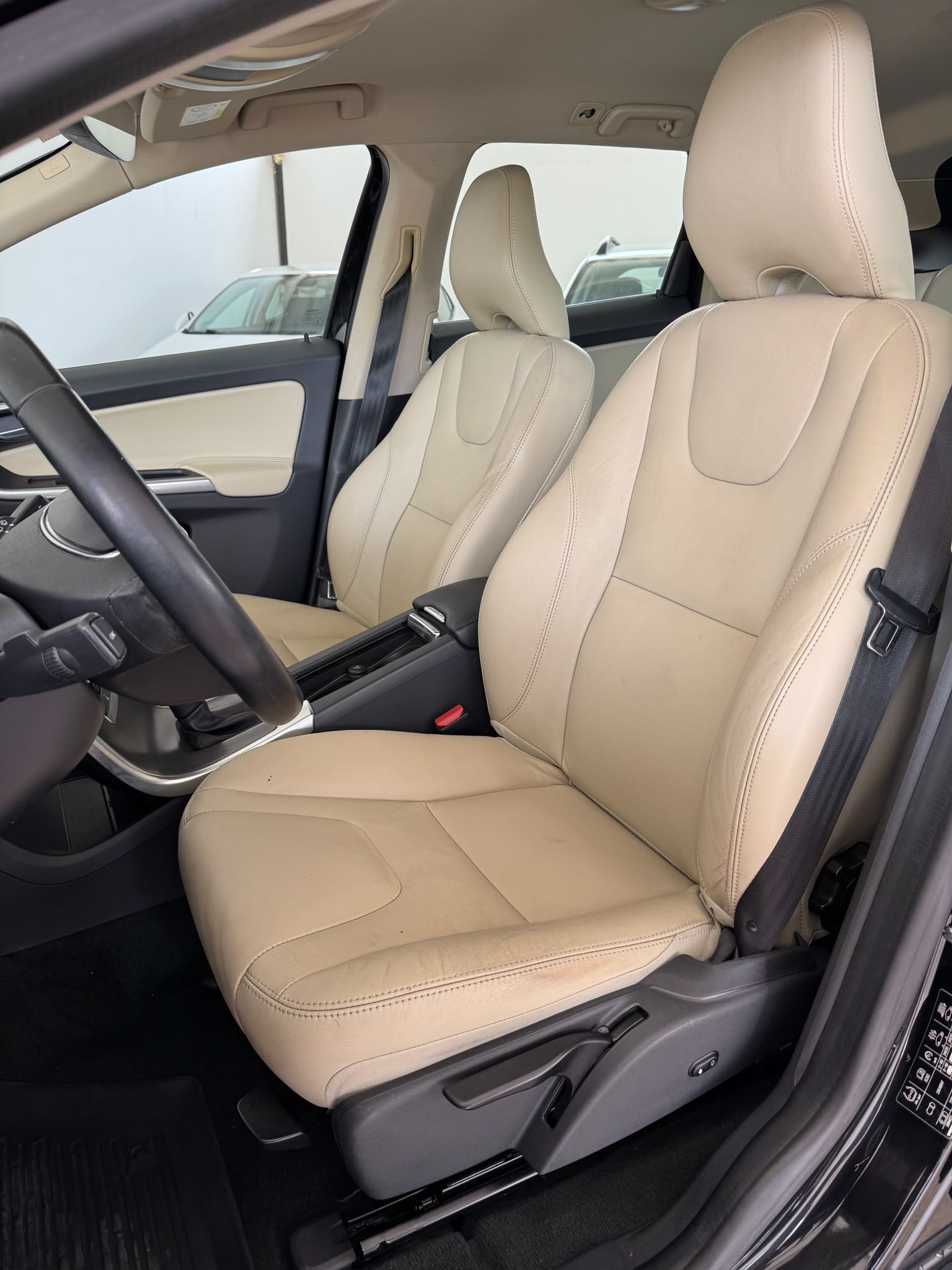 VOLVO XC60 2.0 D3 150Cv Auto