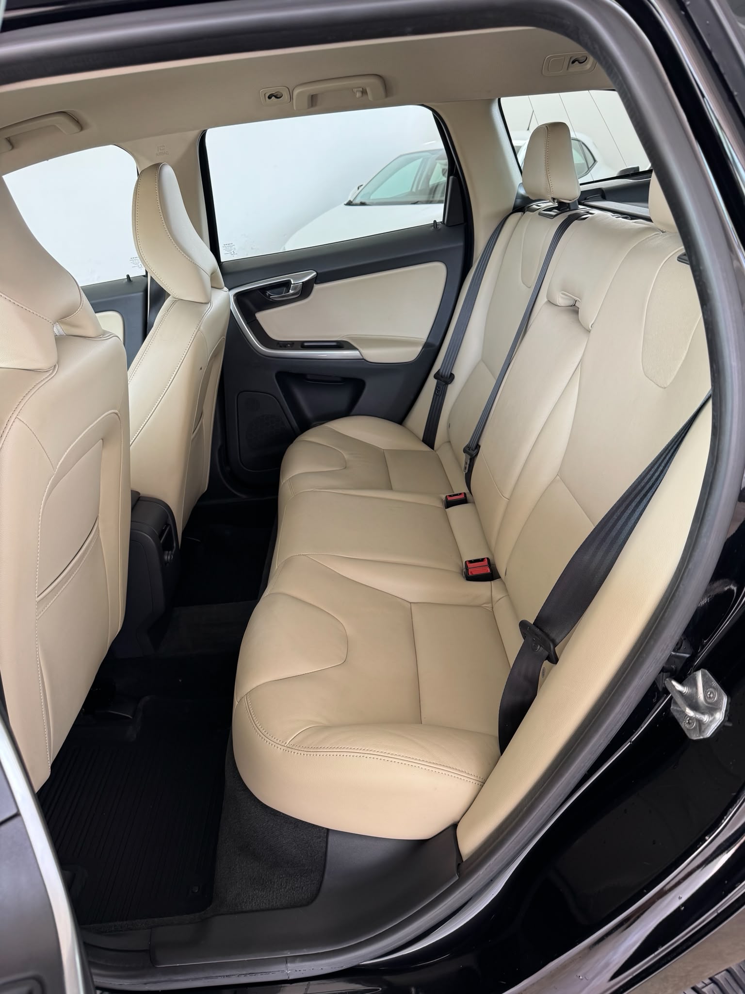 VOLVO XC60 2.0 D3 150Cv Auto