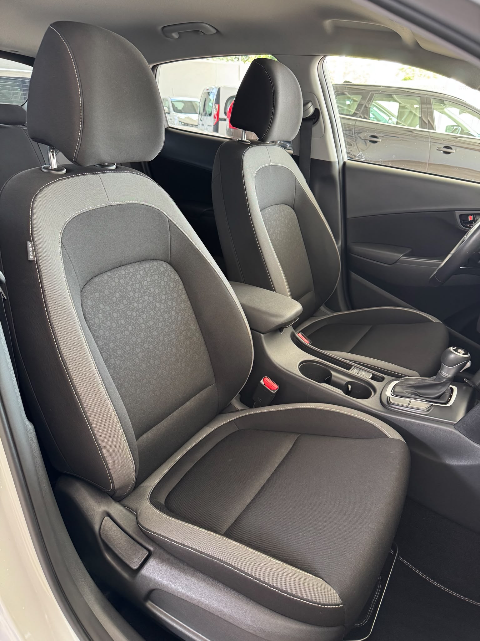 HYUNDAI KONA 1.6 GDI 141Cv HEV AUT *ECO*