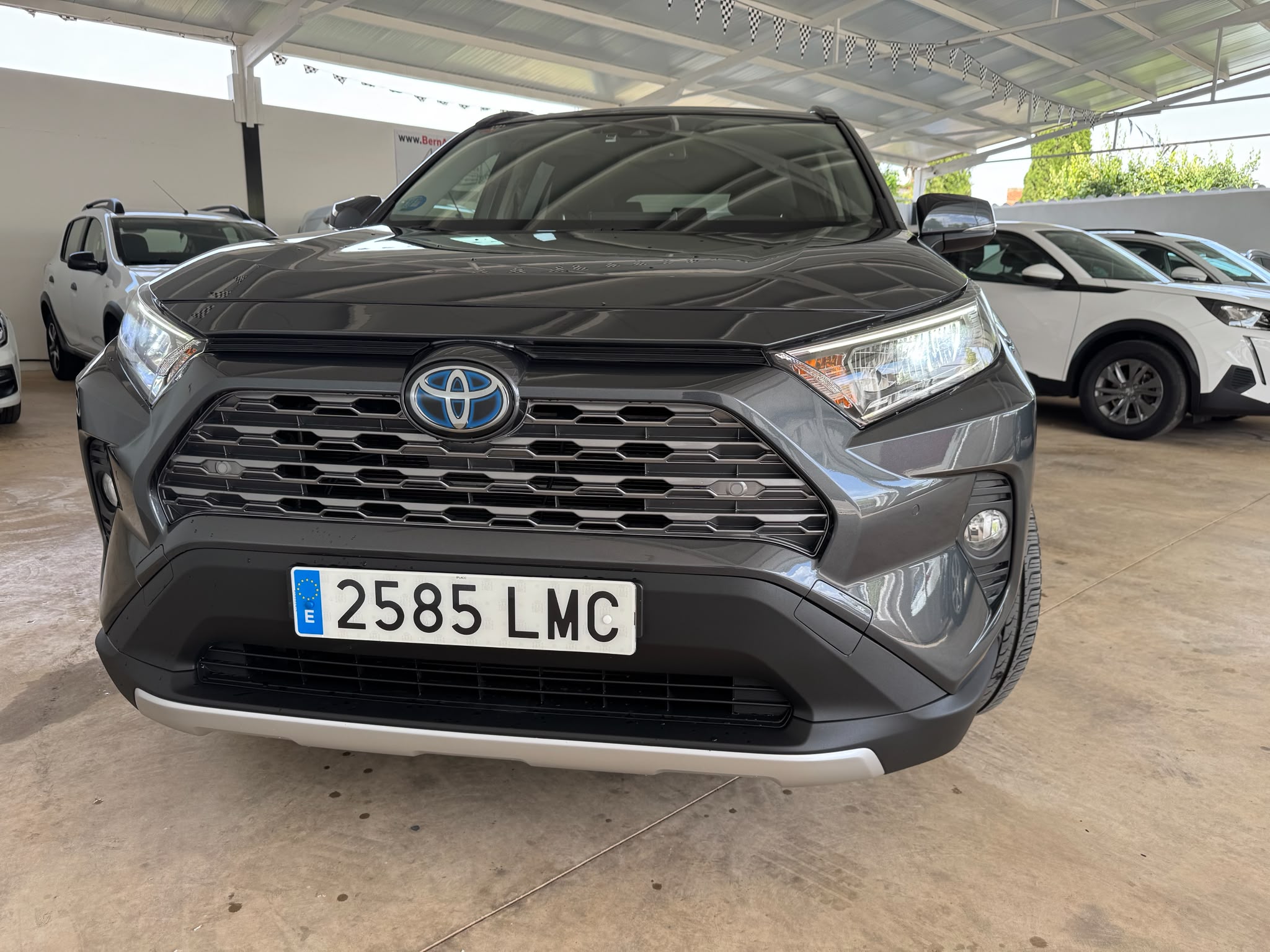 TOYOTA RAV4 2.5l Hybrid 220H AUTO Advance *ECO*
