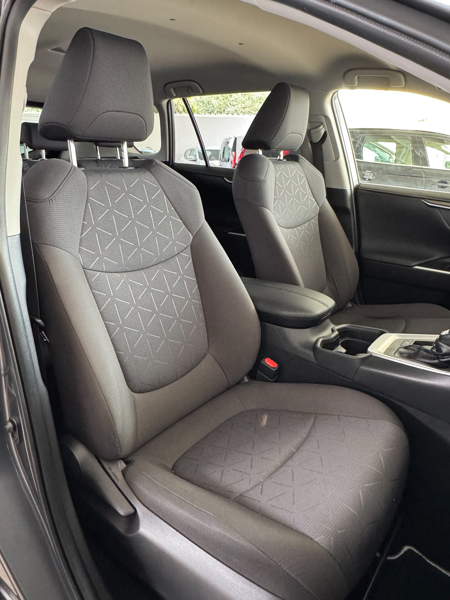 TOYOTA RAV4 2.5l Hybrid 220H AUTO Advance *ECO*