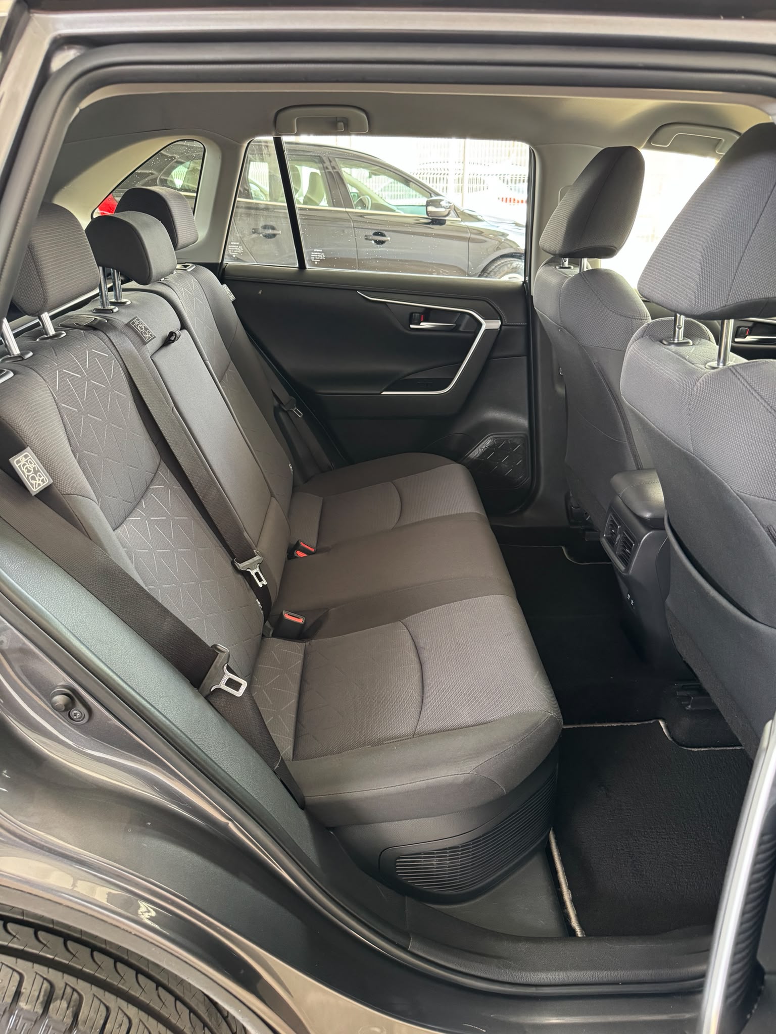 TOYOTA RAV4 2.5l Hybrid 220H AUTO Advance *ECO*